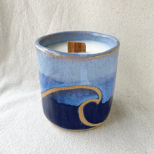 Load image into Gallery viewer, Big Wave Candle

